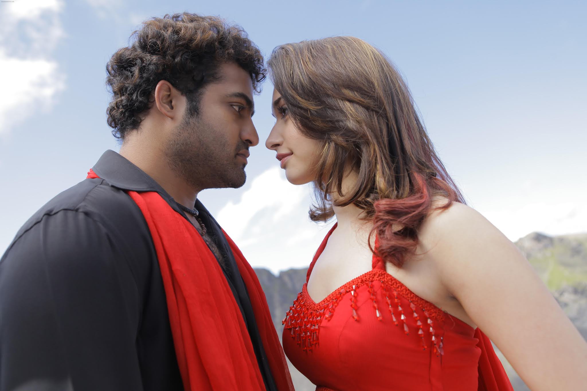 Oosaravelli movie HD Gallery 