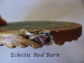 Eclectic Red Barn: Round frame with paper inserted into hole