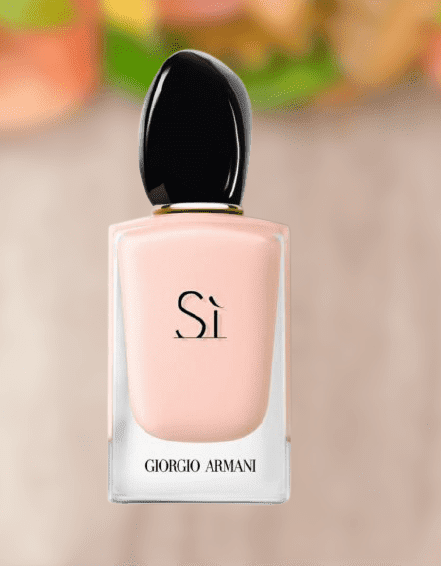 العطر الوردي سر الانوثة و احد أسرار جذب الرجال برائحة الفل والياسمين و الورد