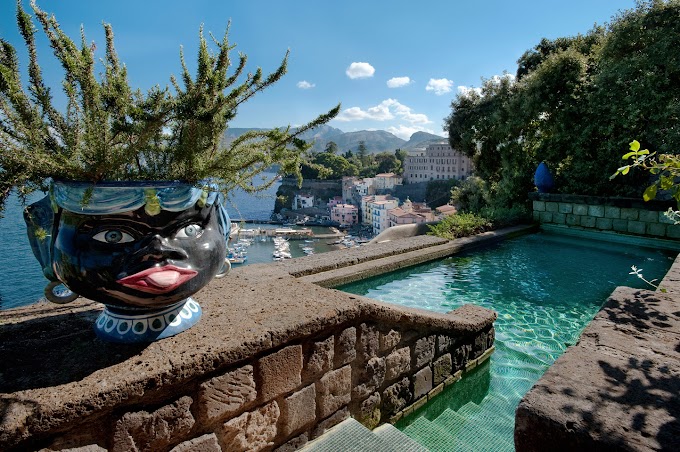Maison La Minervetta: A hotel in Italian Sorrento enchants with its navy-chic aesthetics