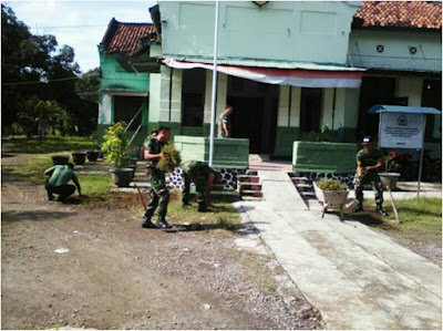 GOTONGROYONG MEMBERSIHKAN MAKORAMIL- 01/SRAGEN GOTONGROYONG MEMBERSIHKAN MAKORAMIL- 01/SRAGEN
