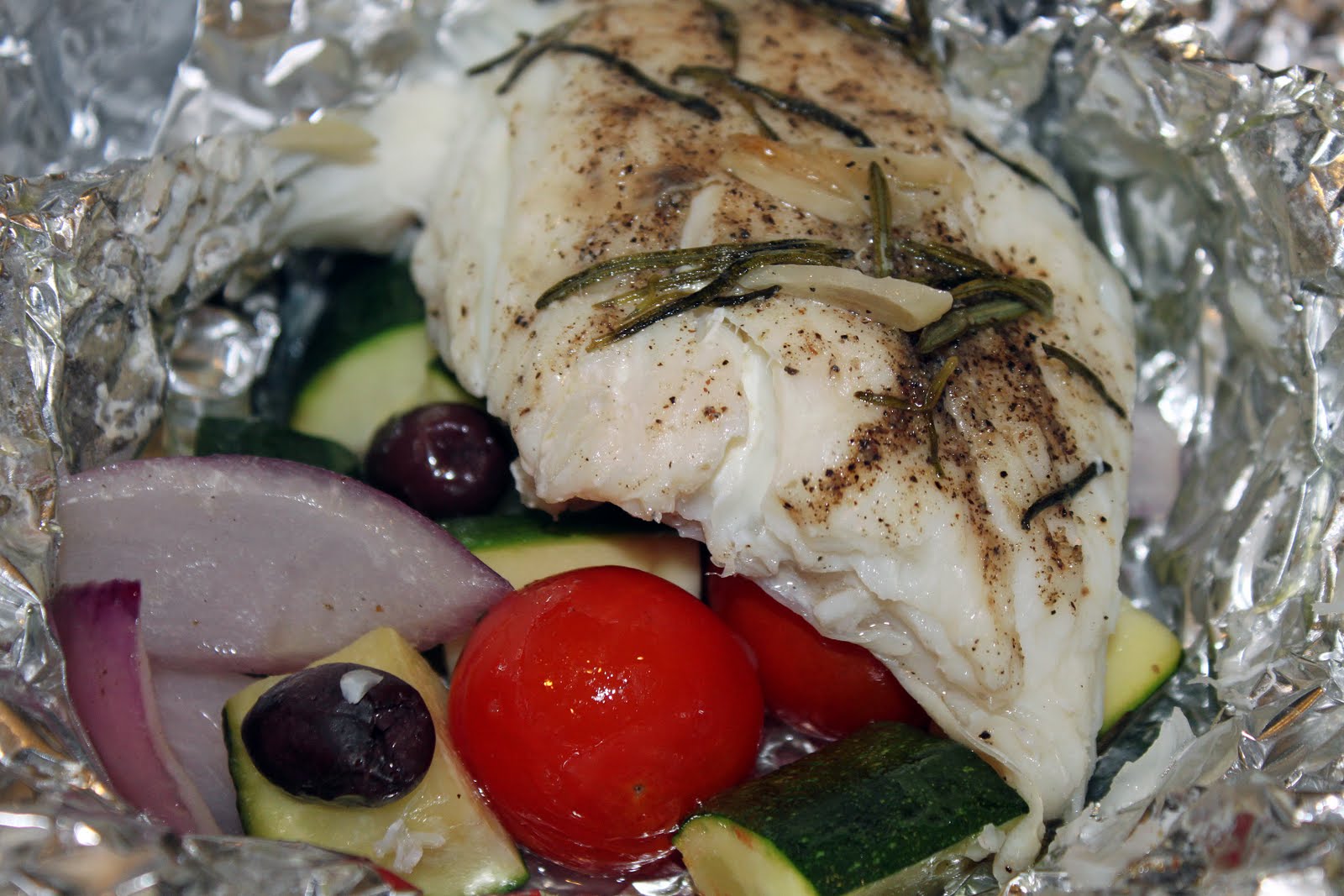 Eats & Sweets Halibut with Tomatoes, Rosemary, and Zucchini in Foil Packs