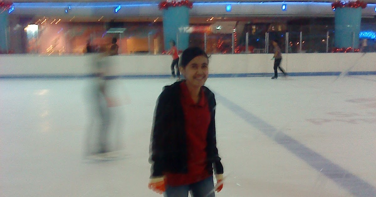 Simple Stuff Ice Skating Sunway Pyramid