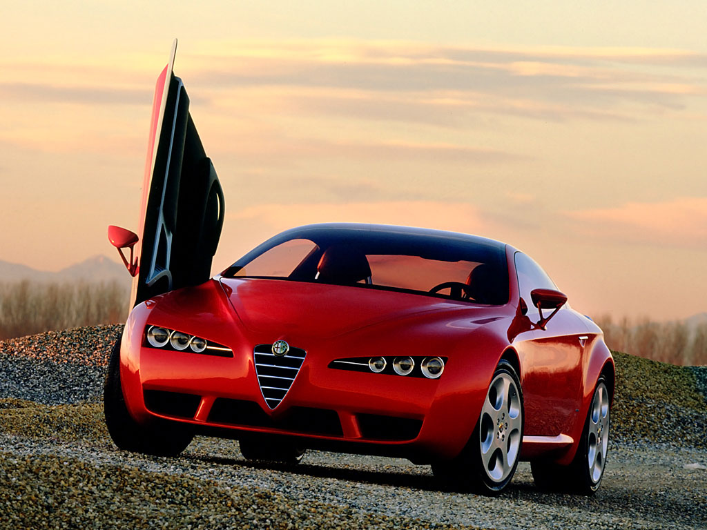 Машина Alfa Romeo Brera