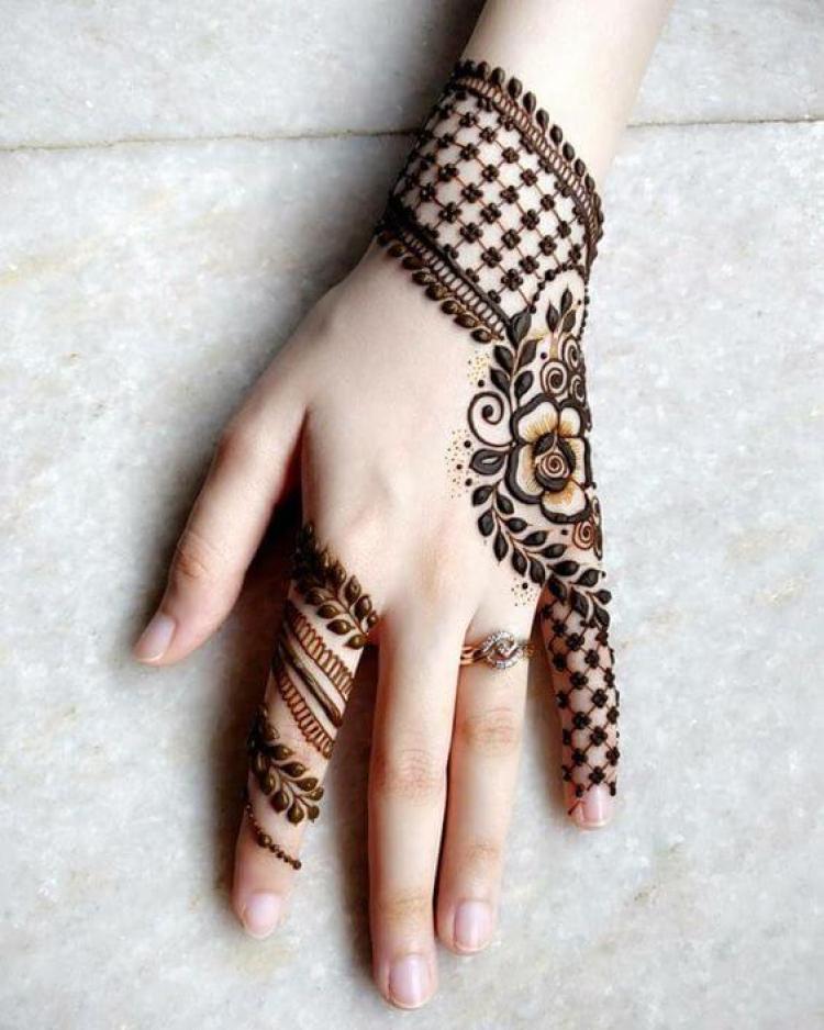 Macam Macam Model Henna Pengantin Terbaru 2019
