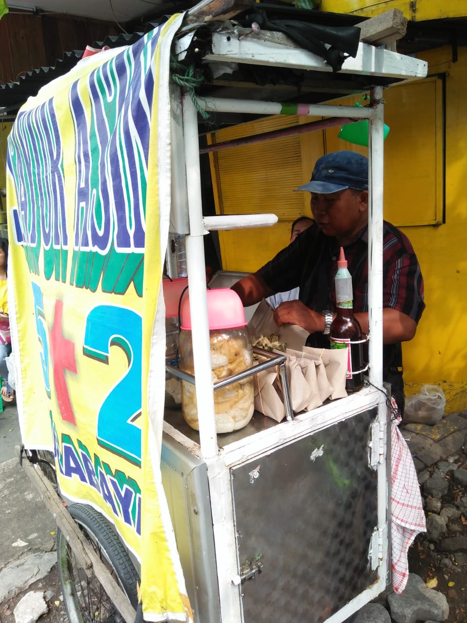 Mencicipi Sayur Asin Kuliner Khas Surabaya