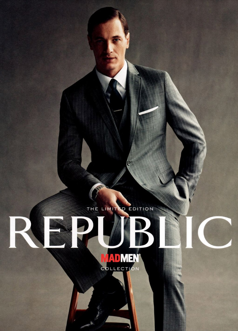 The Essentialist Fashion Advertising Updated Daily Banana Republic