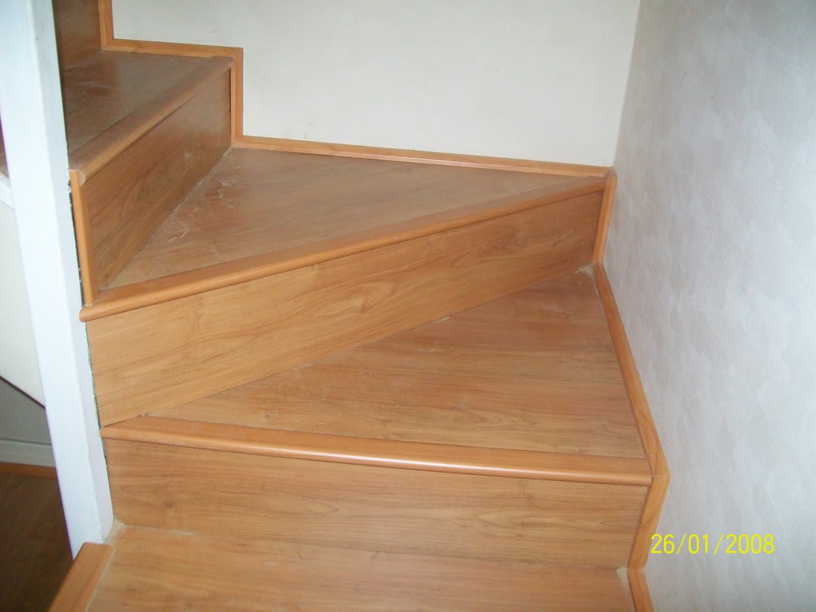 Pedro, Instalaciones de pisos flotantes: Se hacen instalaciones de