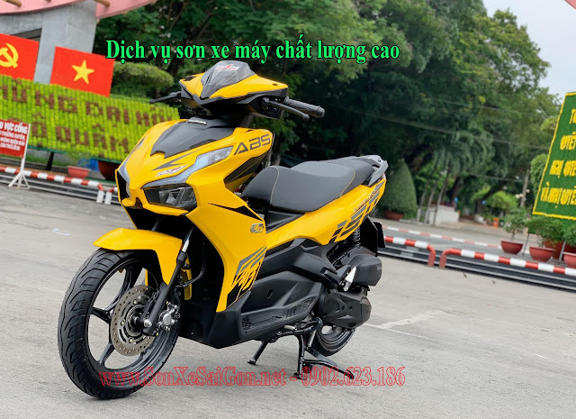 Sơn xe Air Blade màu vàng ABS mâm đen cực đẹp Sơn xe Air Blade màu vàng ABS mâm đen cực đẹp