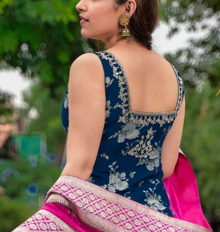 punjabi suit neck design at back