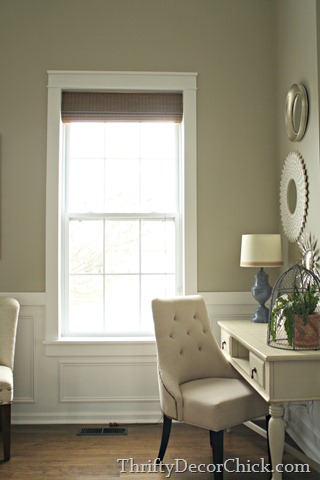 How to add pretty trim around windows 