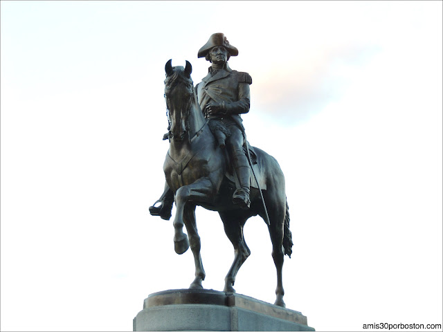 Estatua de George Washington en el Boston Public Garden