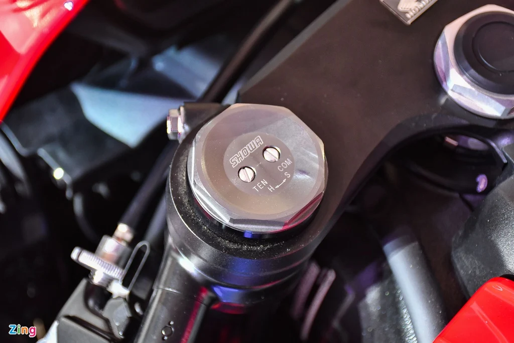 Chi tiết Honda CBR1000RR-R 2020 giá từ 949 triệu tại Việt Nam