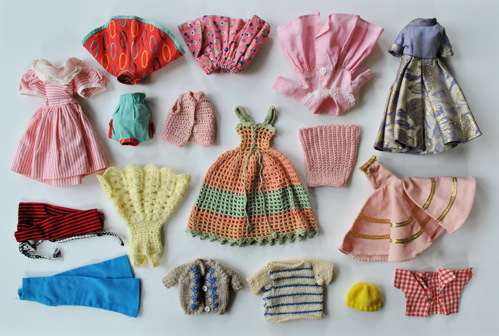 bricolagelife: homemade barbie clothes