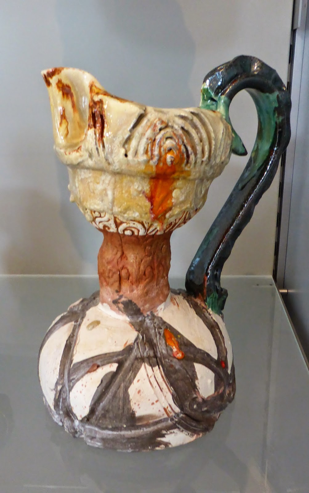 Pinchpots Simon Carroll Exhibition at the V & A