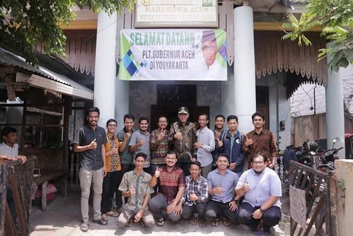 Alumni Asrama Ponco Apresiasi Plt Gubernur Aceh