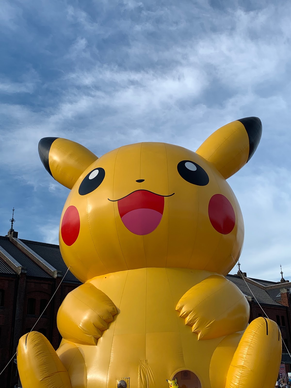 旅行是我的生活 遊記 東京 四訪橫濱皮卡丘大量發生中