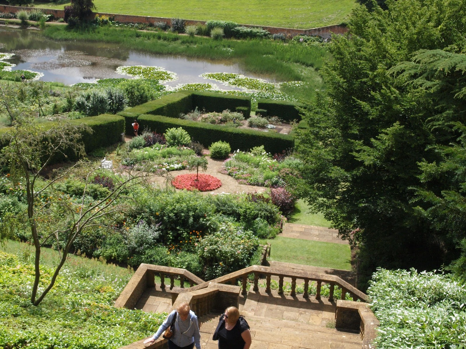 Ragged Robin's Nature Notes Upton House Gardens