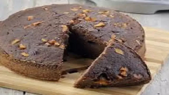 Egg Less Chocolate Cake without Oven - बिना अंडे और ओवन के चॉकलेट केक Egg Less Chocolate Cake without Oven - बिना अंडे और ओवन के चॉकलेट केक