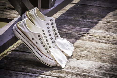 Nettoyez vos chaussures Nettoyez vos chaussures