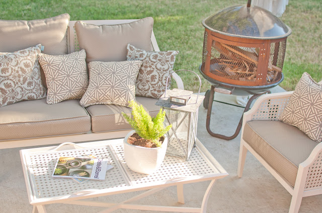 Domestic Fashionista: Backyard Patio Furniture