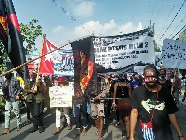 Demo Tuntut 'Papua Merdeka' Berlangsung di Surabaya, Dimana Banser Sang Penjaga NKRI?