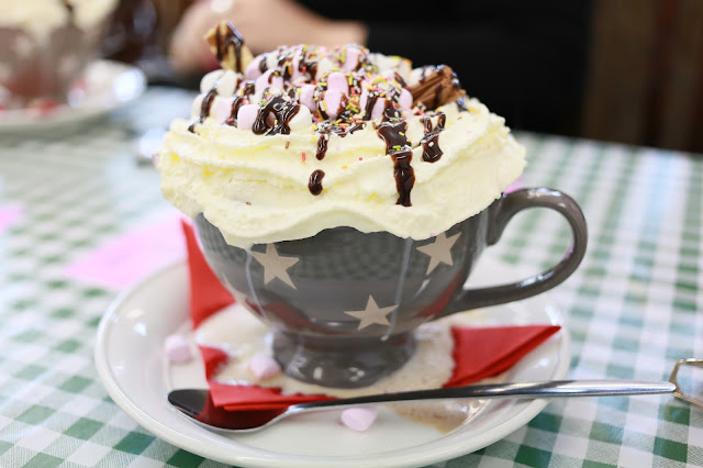 A virtual date on Skype can contain hot chocolate too, mandy charlton photography blog