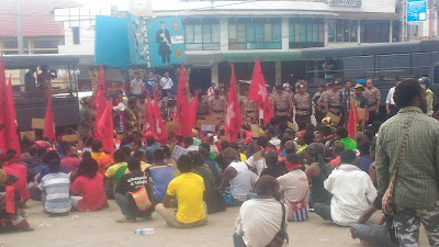 Hampir 2.000 Orang Ditangkap, LBH : Rakyat Papua Tidak Sendirian