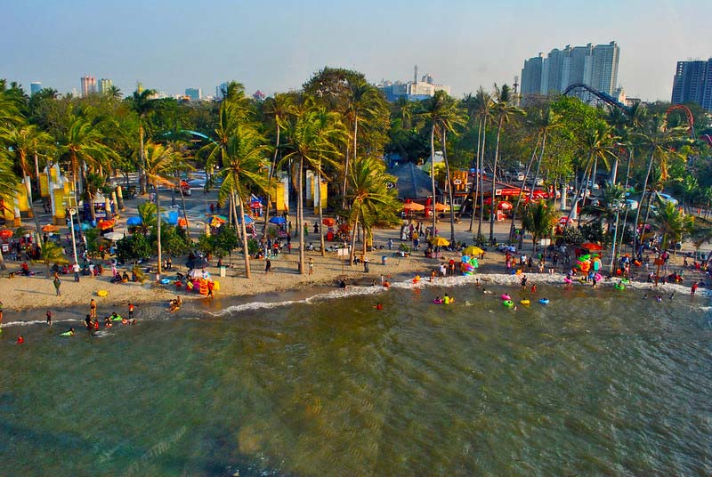 Pantai Ancol Jakarta - Sejarah, Fasilitas Wisata & Harga Tiket Masuk