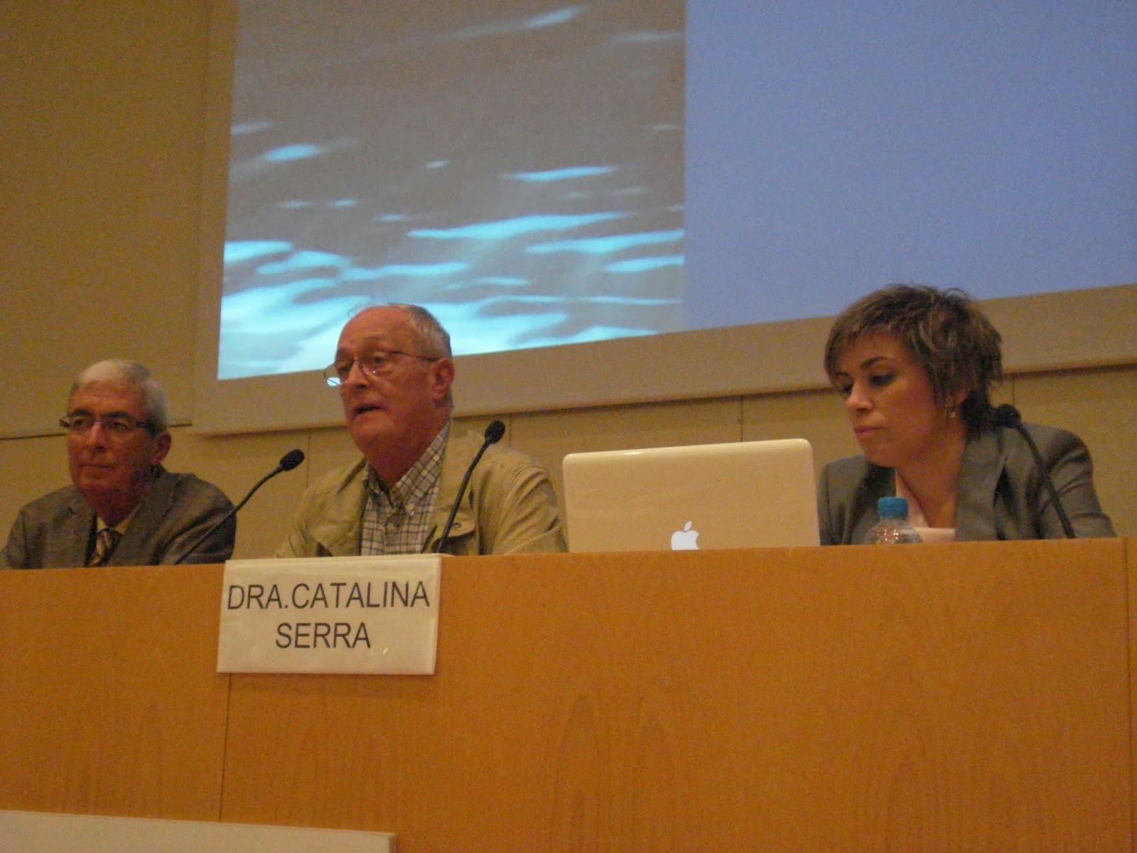 AULA D'EXTENSIÓ UNIVERSITÀRIA G.G.DE VILANOVA I LA GELTRÚ CONFERÈNCIA
