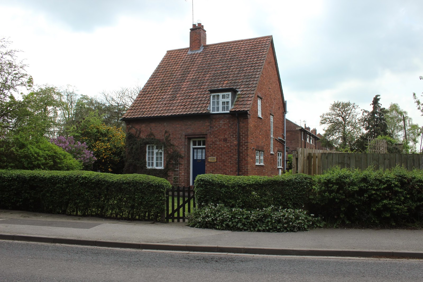 ANTECEDENT ARCHITECTURE Rowntree Garden Village, New Earswick, York