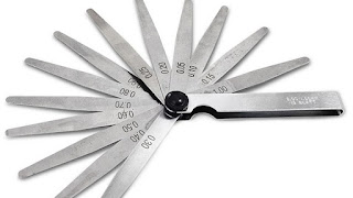 Fungsi, dan Cara Menggunakan Feeler Gauge (Thickness Gauge) Fungsi, dan Cara Menggunakan Feeler Gauge (Thickness Gauge)