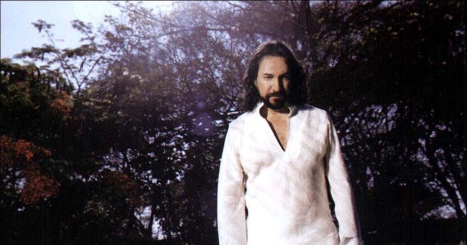 Marco Antonio Solís Tu Amor o Tu Desprecio (2003)