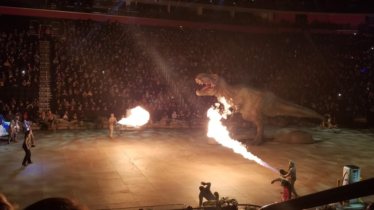 Jurassic World Live, at Little Caesars Arena. T-rex!