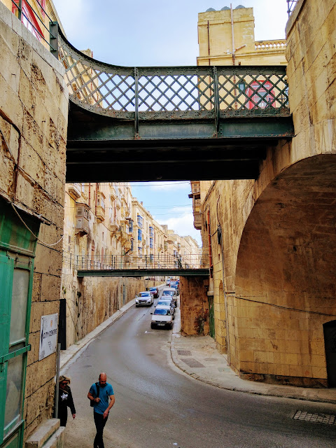 Valletta - Sincerely Loree