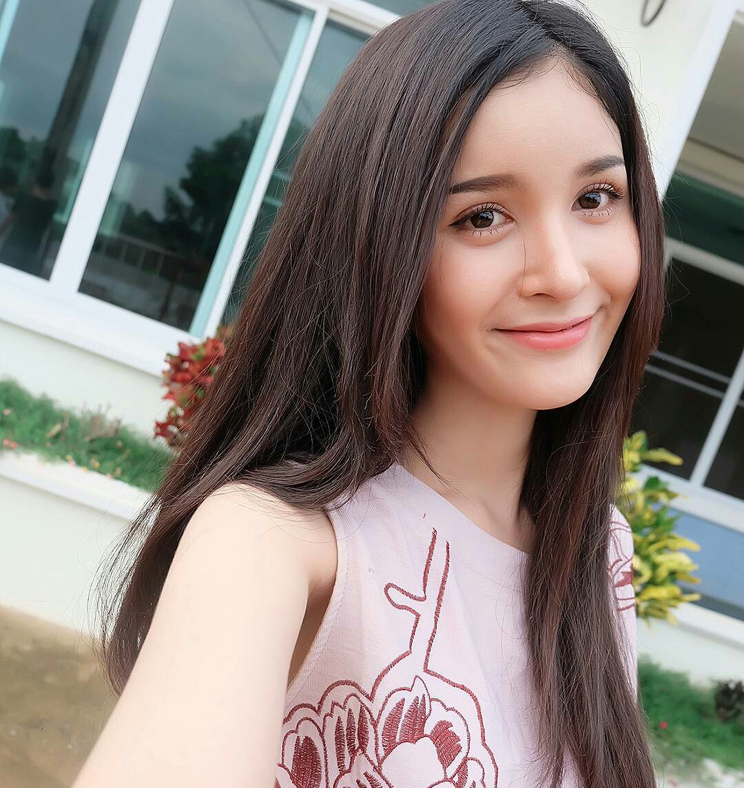 Benz Thipsuda - Beautiful Thailand Transgender Young.