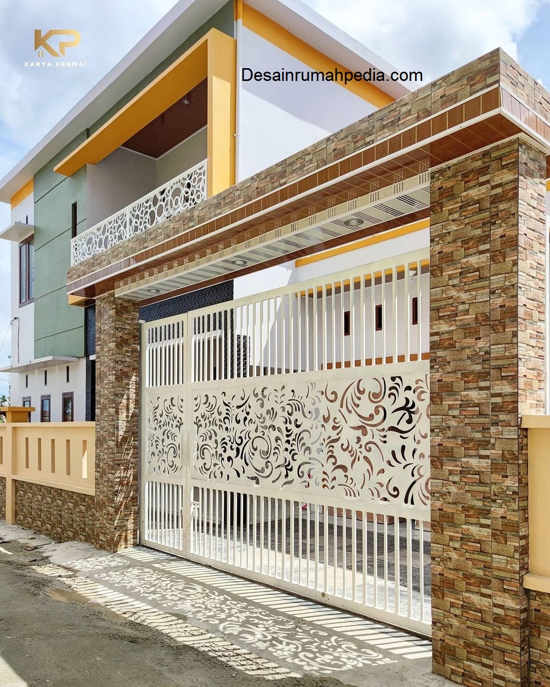 7 Desain Pagar Rumah Minimalis Modern Terbaru, Dijamin Bikin Tetangga