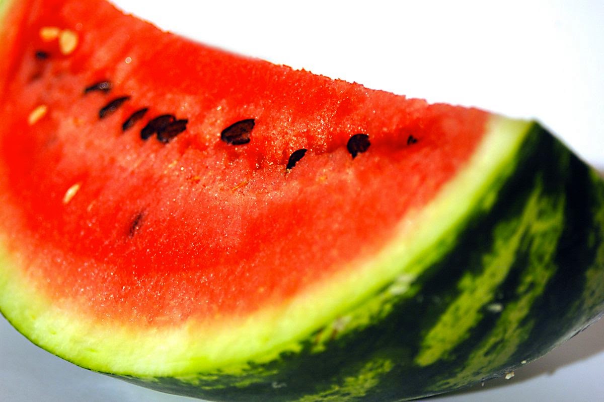 TU SALUD Y LA NUTRICIÓN : LA SANDIA TU SALUD Y LA NUTRICIÓN : LA SANDIA