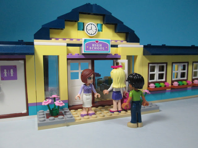 Set LEGO Friends 41005 Heartlake High Regresso à escola