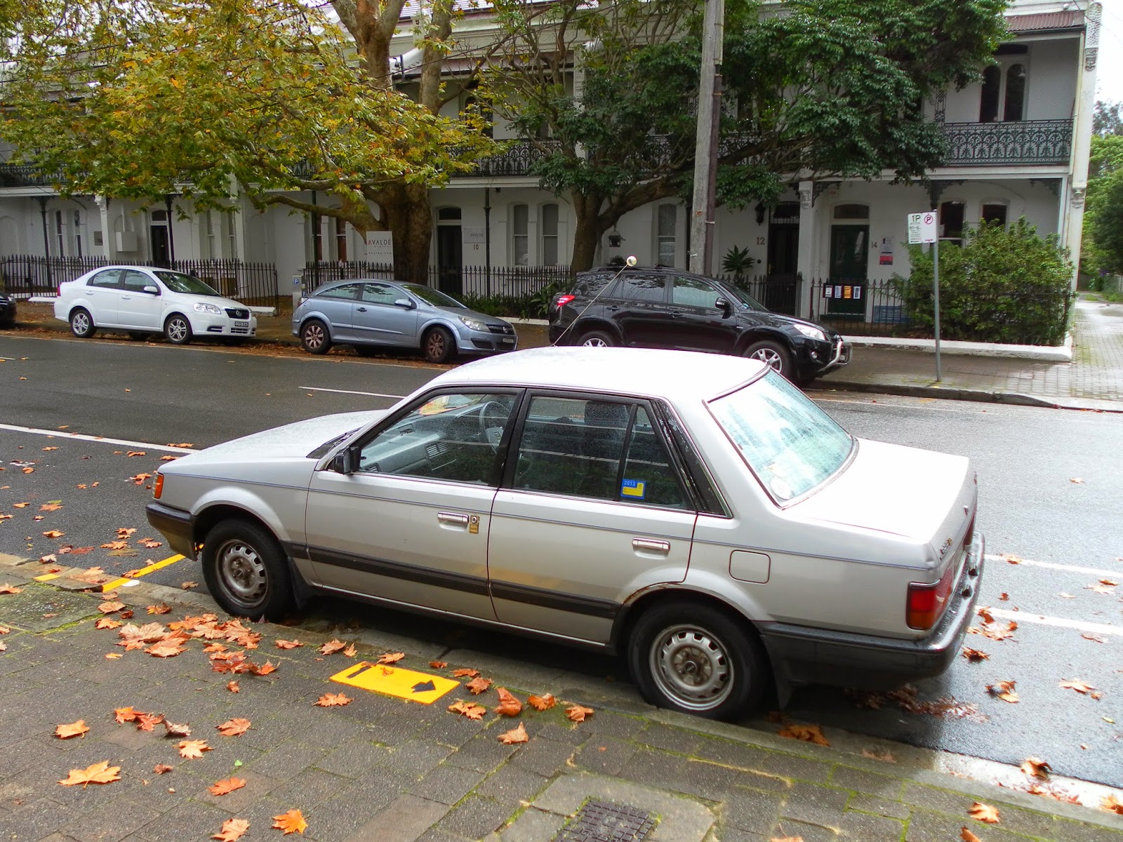 Mazda 323 1985