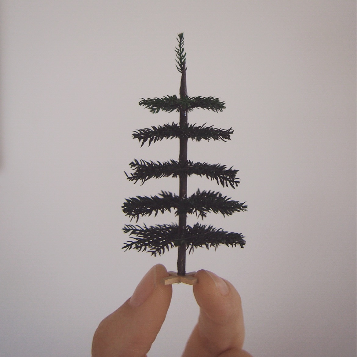 Architecture of Tiny Distinction: Making a Victorian Style Christmas Tree