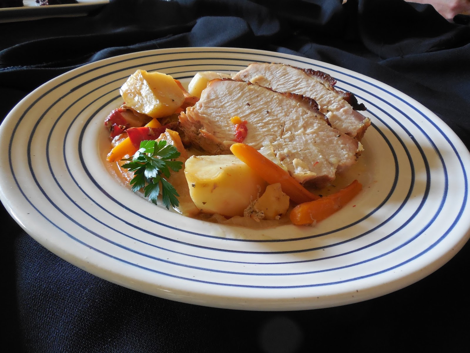 Piept de curcan cu legume la cuptor