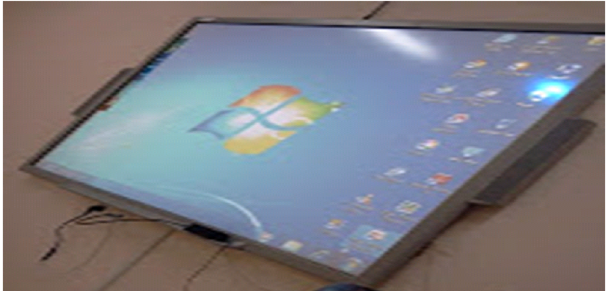 مركز مصادر التعلم220 المتوسطة شرح للسبورة سوبرفيجن