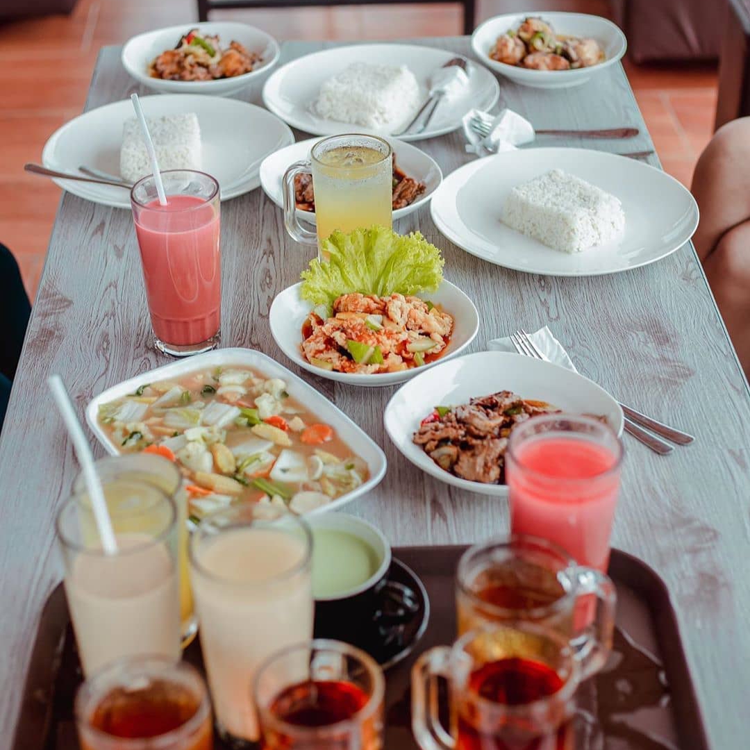 Semeru Cafe and Resto Jember Review Fasilitas, Harga Menu, Daya Tarik