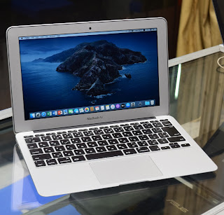 Jual MacBook Air 11-Inch Core i5 Early 2014 Malang