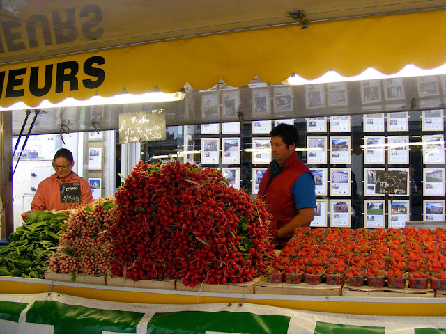 Radishes at a market, Indre et Loire, France. Photo by Loire Valley Time Travel.