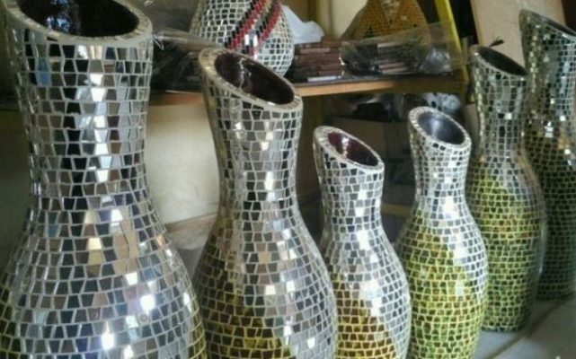 Kerajinan Bahan Limbah Keras Prakarya Kelas Viii 2 Berkesenian