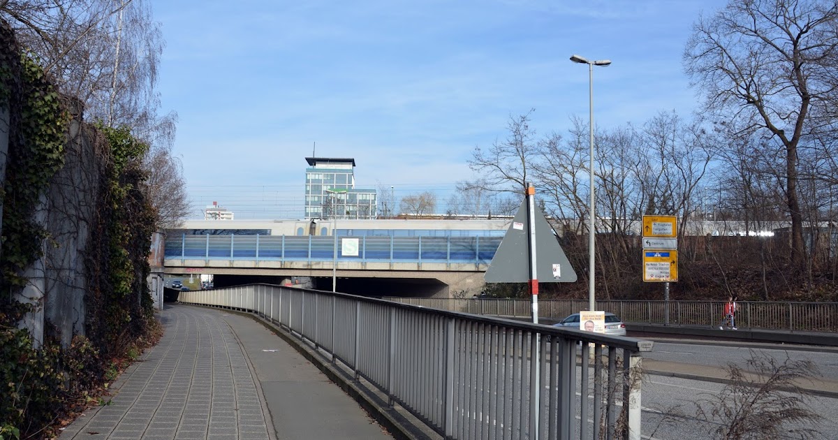 Nürnberginfo Die SBahnStation Dutzendteich