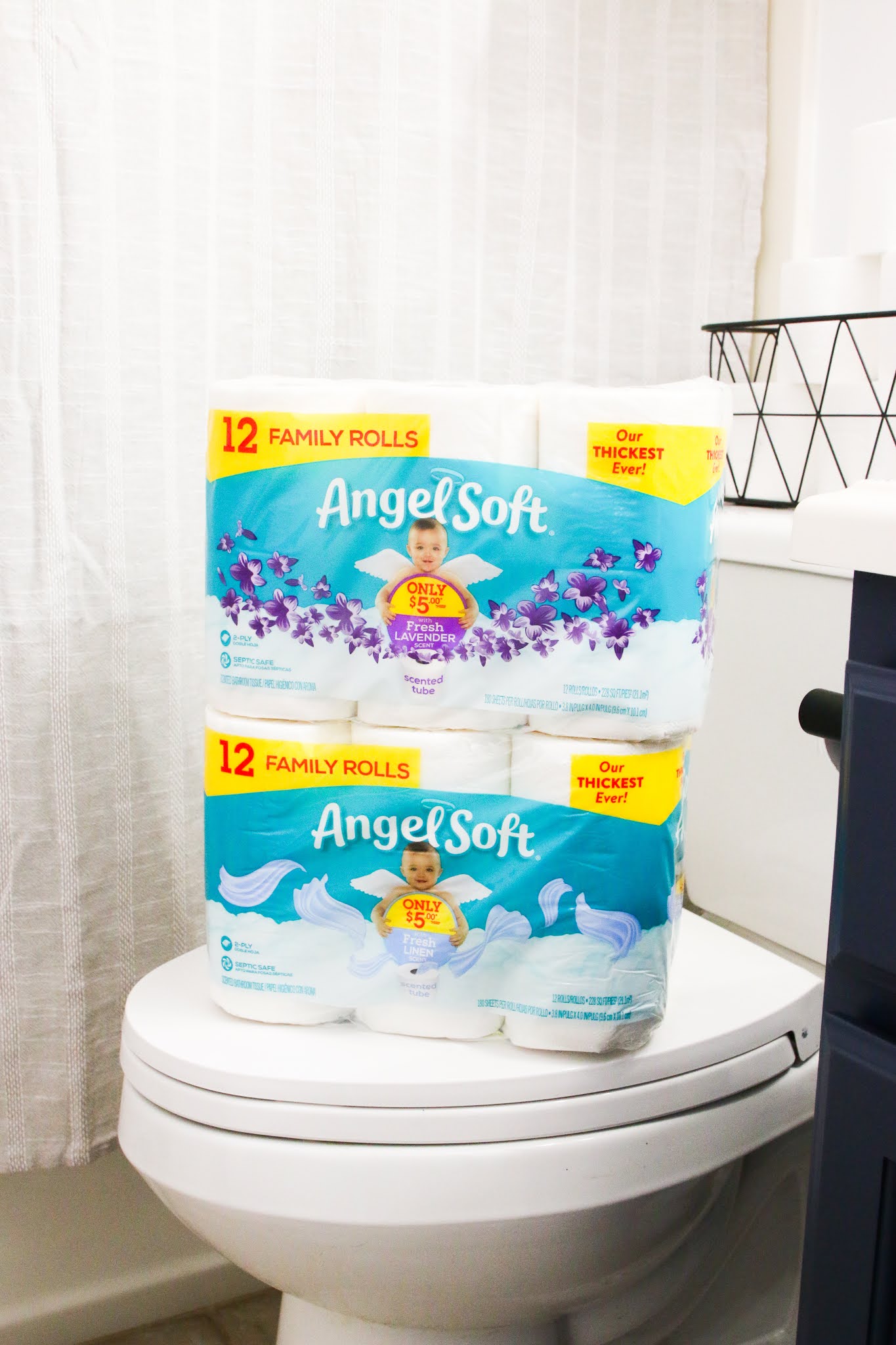 Holiday Guest Bathroom Essentials