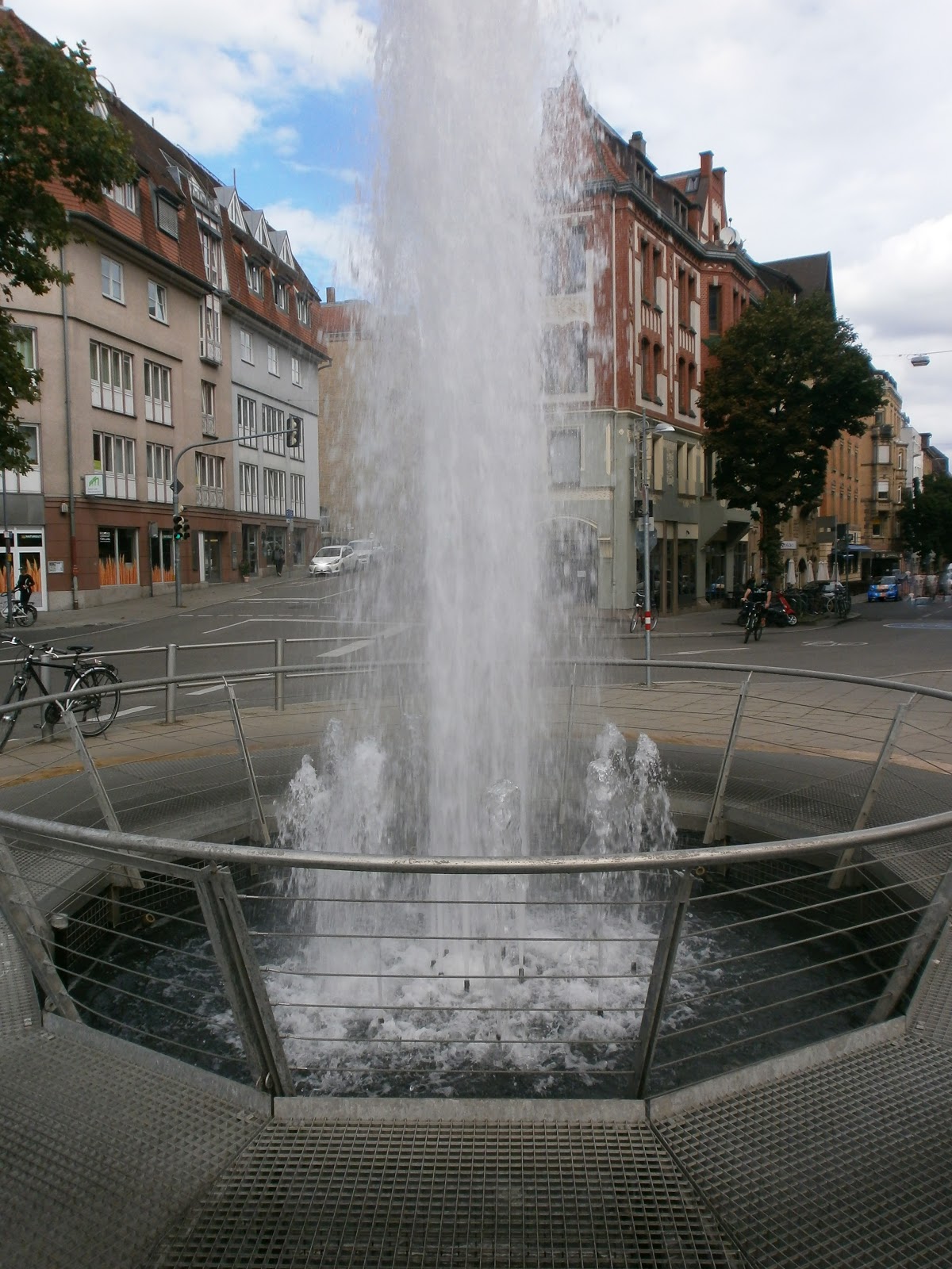 Wege in der Region Stuttgart Brunnen im Stadtbezirk StuttgartSüd